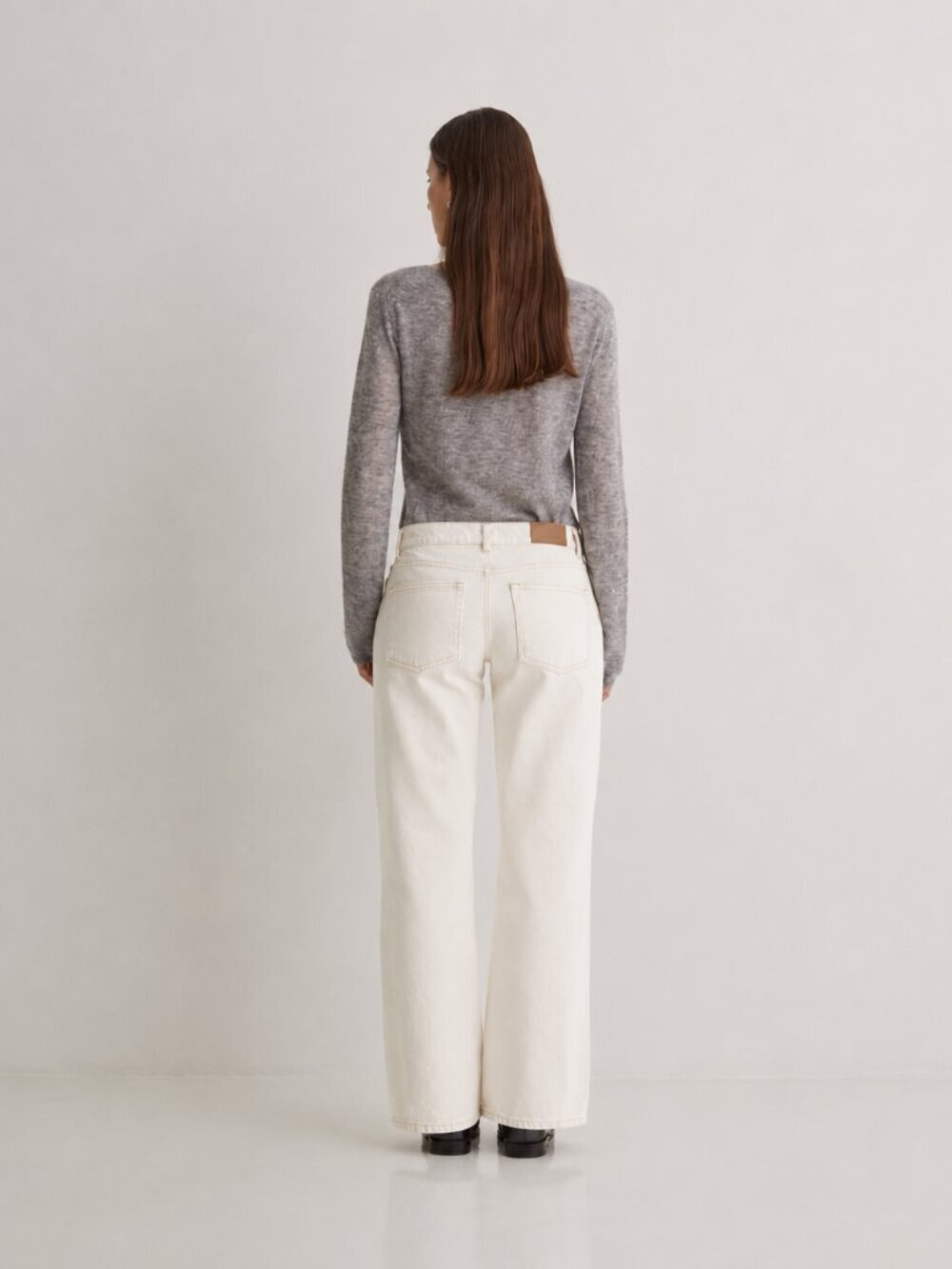 YERSE Ivory White 100% Organic Cotton Denim Mid Rise Wide Leg Jeans, Size M - Picture 4 of 15